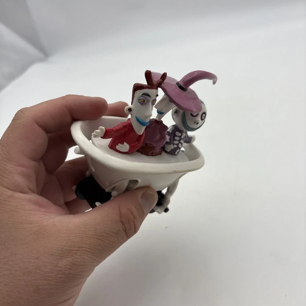 Disney Nightmare Before Christmas Lock Shock Barrel in Roll Along Bathtub Figure